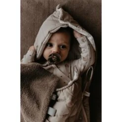 Snoozebaby Organisch Knuffeldoekje Warm Brown - 25x25 Cm 9 Snoozebaby Organisch Knuffeldoekje Warm Brown - 25x25 Cm -Magasin De Produits Pour Bébés snoozebaby organisch knuffeldoekje warm brown 25 f035