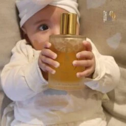 Sophie La Girafe - Eau De Soin Parfumée 30 Ml Sophie La Girafe Et Sa Céramique à Parfumer - Beige - 30 ML -Magasin De Produits Pour Bébés sophie la girafe eau de soin parfumee 30 ml soph 87b4